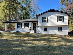 Building Photo - 550 Oglesby Bridge Rd SE