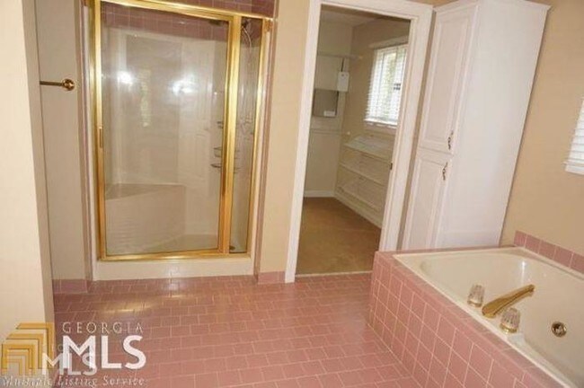 Building Photo - 4 bedroom in Tyrone GA 30290
