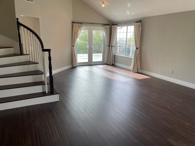 Building Photo - This Home Won't Last!!!!