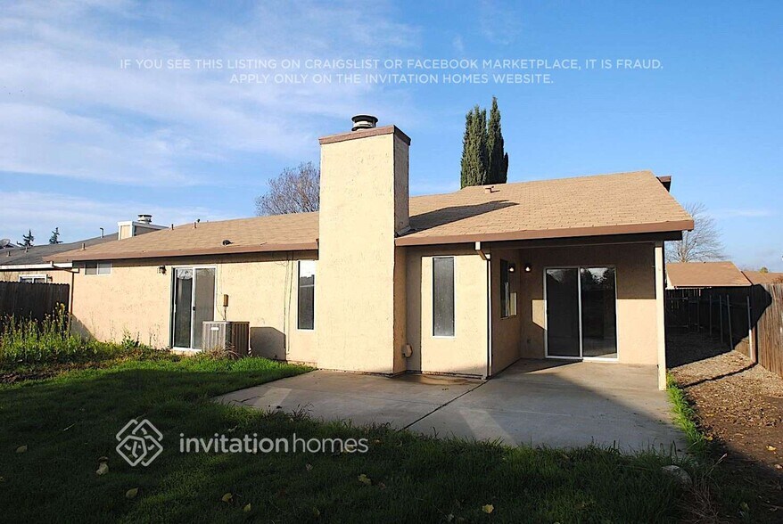 Building Photo - 14 La Jacque Ct