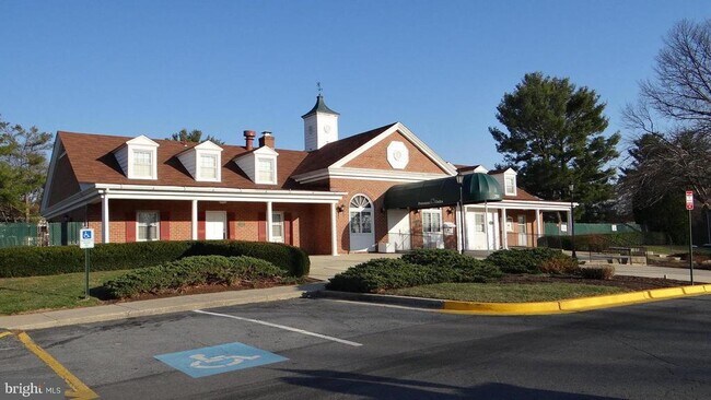 Building Photo - 778 Quince Orchard Blvd