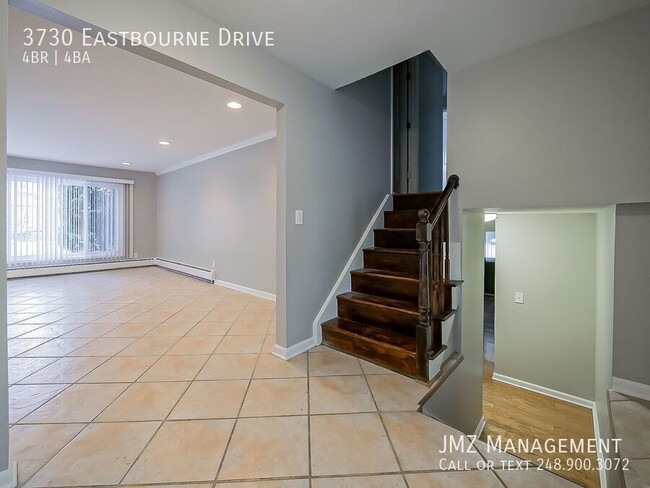 Building Photo - 3730 Eastbourne Dr