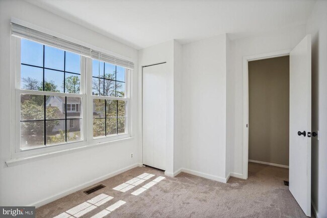 Building Photo - 13508 Coates Ln