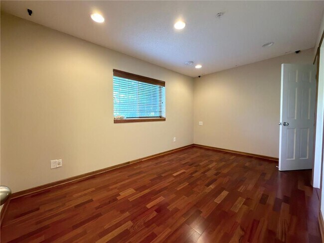 Building Photo - 9972 Vervain Dr