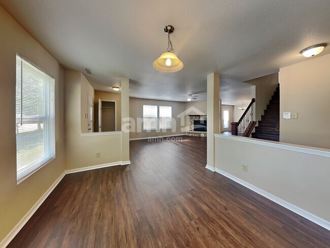 Building Photo - 14454 Banister Dr
