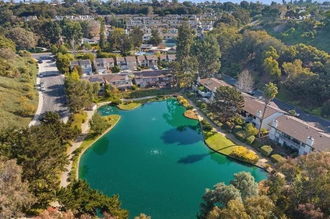 Building Photo - 4425 Caminito Pedernal