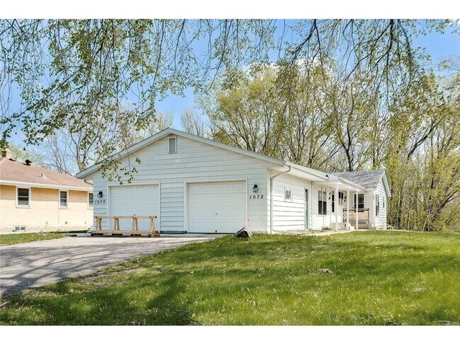 Primary Photo - 1072 Glenhill Rd