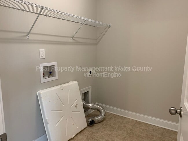 Building Photo - 2413 Havenfaire Ln