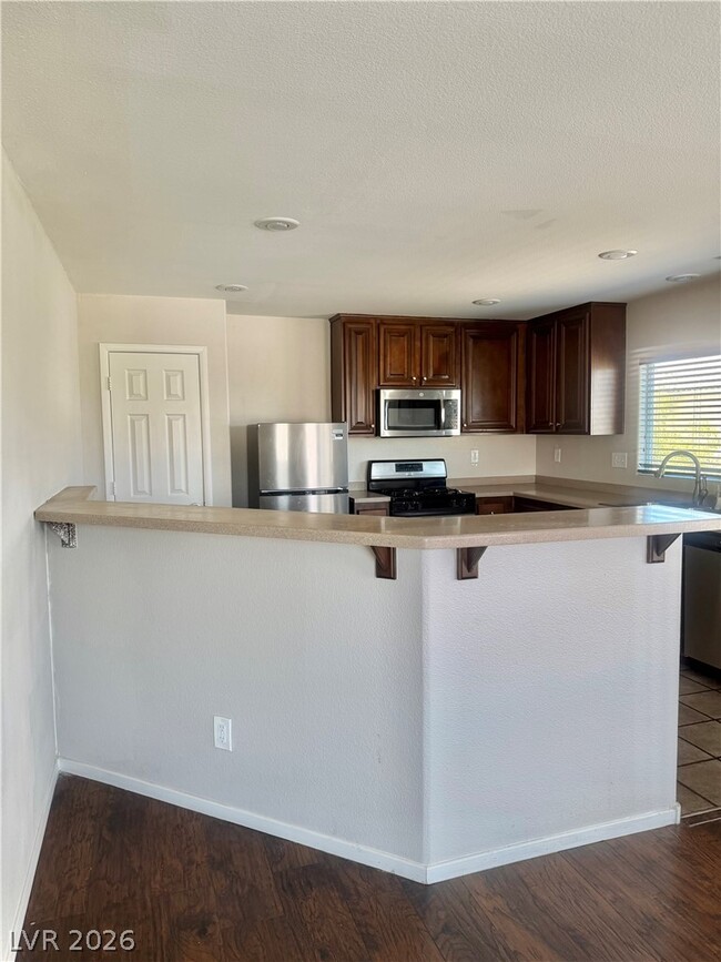 Building Photo - 6774 Antique Oak Ct