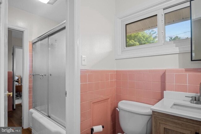 Building Photo - 2608 Sigmona St