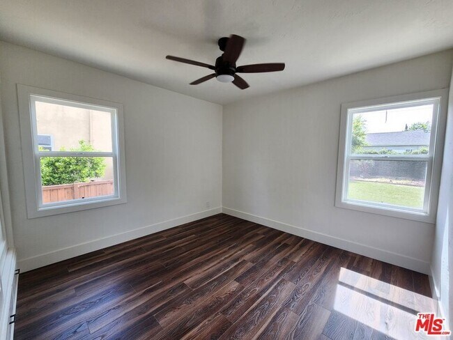 Building Photo - 6639 Chimineas Ave