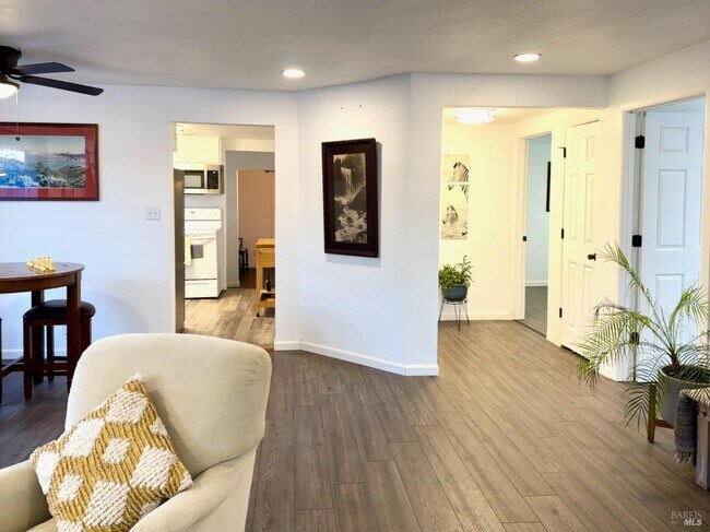 Building Photo - 16060 39th Ave