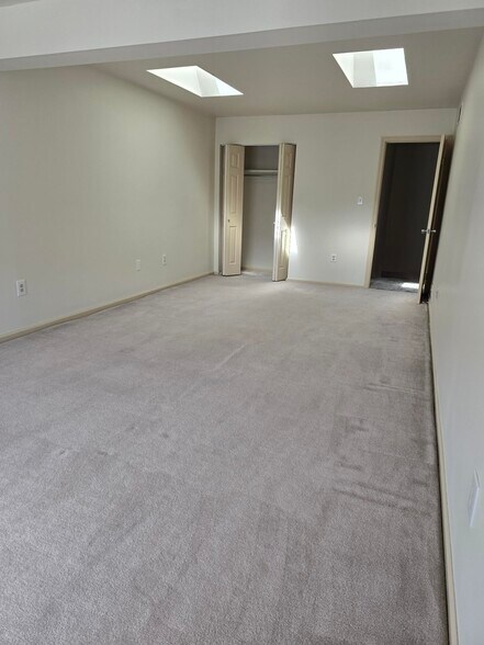 Bedroom - 121 Treetops Dr