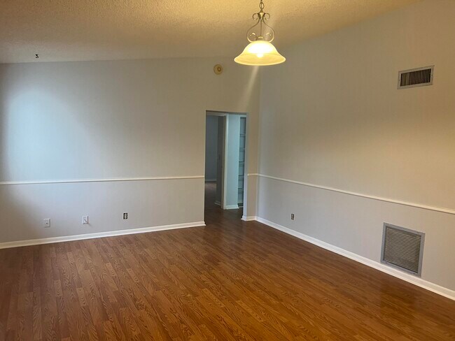 Building Photo - 4961 Sable Pine Cir