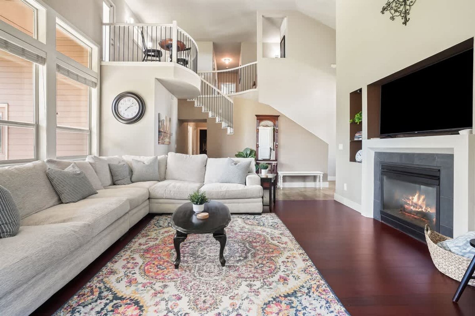 Building Photo - 5327 N Red Hills Pl