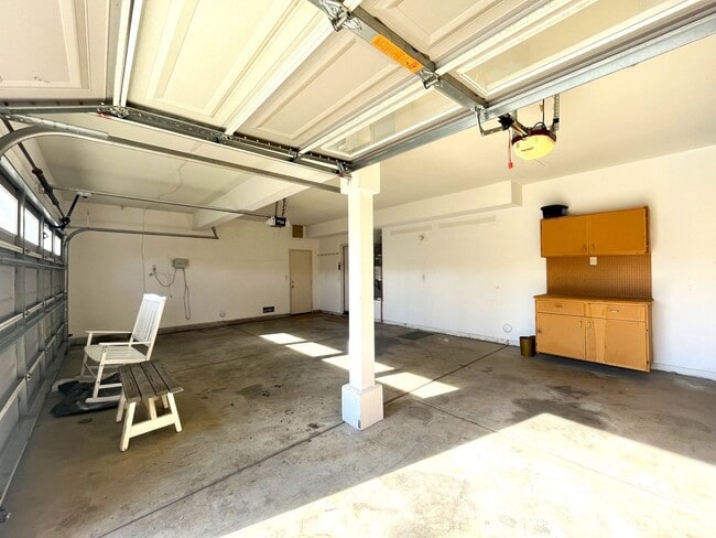 Building Photo - 4130 Prairie Dunes Dr