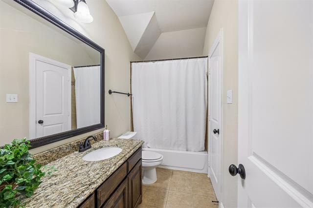 Building Photo - 2192 Hidalgo Ln