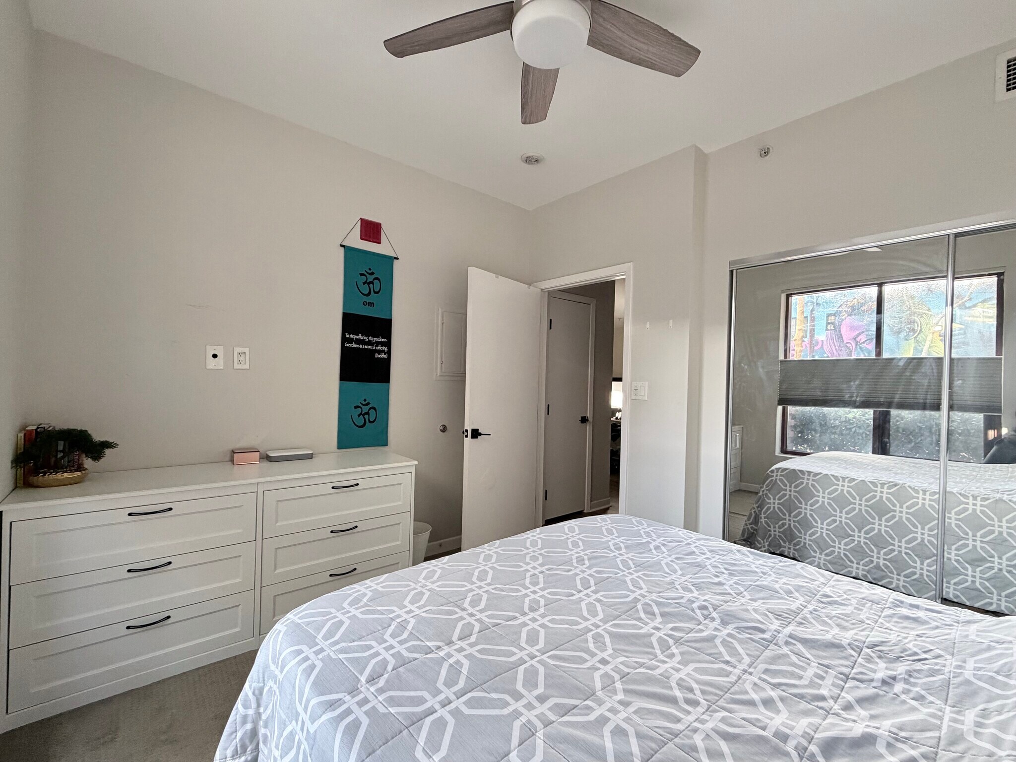 Building Photo - 1150 J St