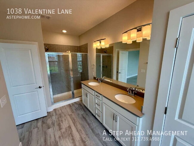 Building Photo - 1038 Valentine Ln