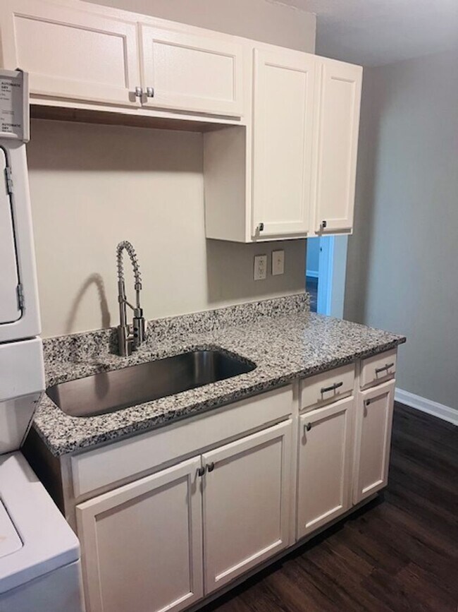 Building Photo - 2634 Druid Hls Wy