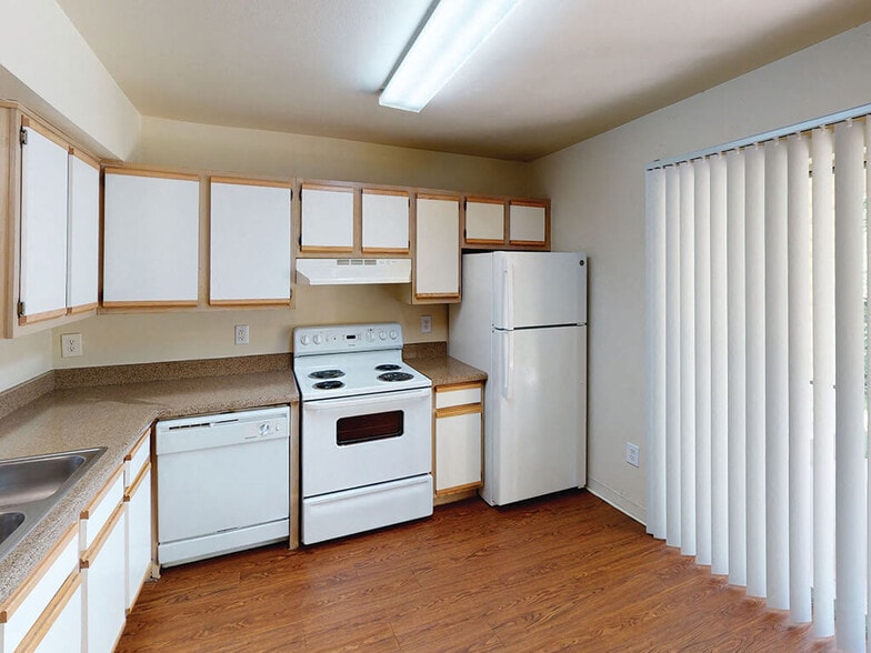 Paradise Oaks Apartments 1500 Faro Dr Austin TX 78741 Apartment Finder