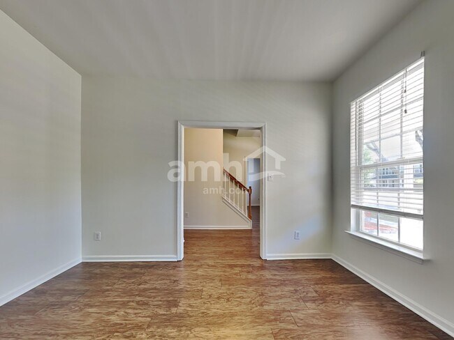 Building Photo - 10950 Harmony Glen Ct