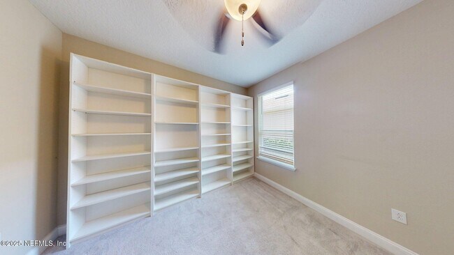 Building Photo - 614 Tintamarre Dr
