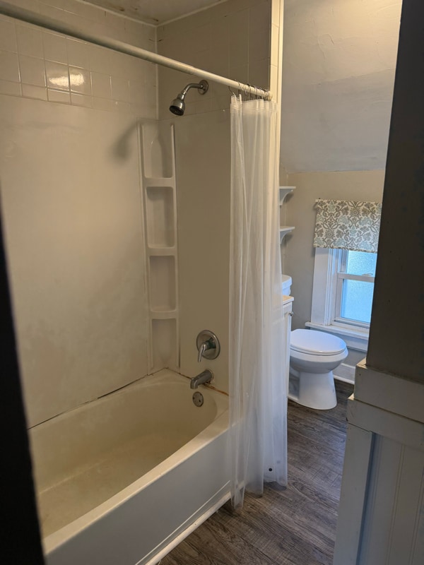 Building Photo - 628 E Galena Blvd