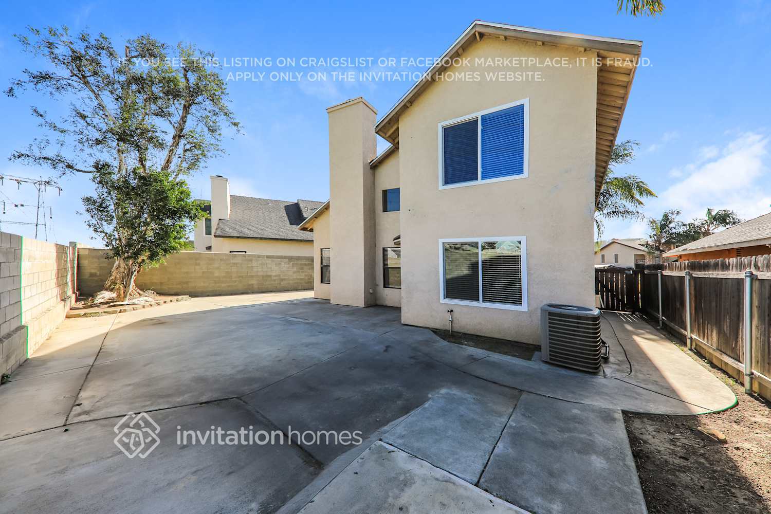 Building Photo - 14566 Southwood Dr