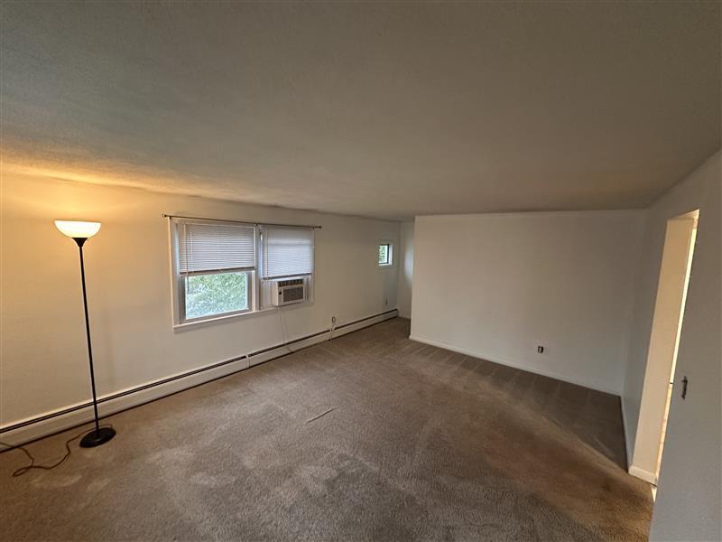Building Photo - 87 Booth Ave