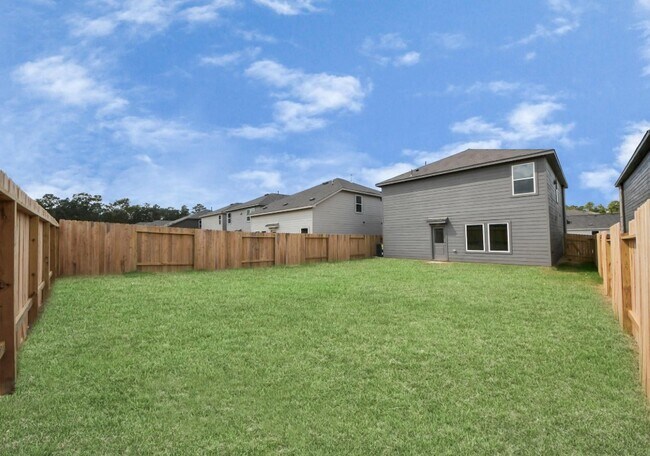 Building Photo - 13338 Rayhill Dr