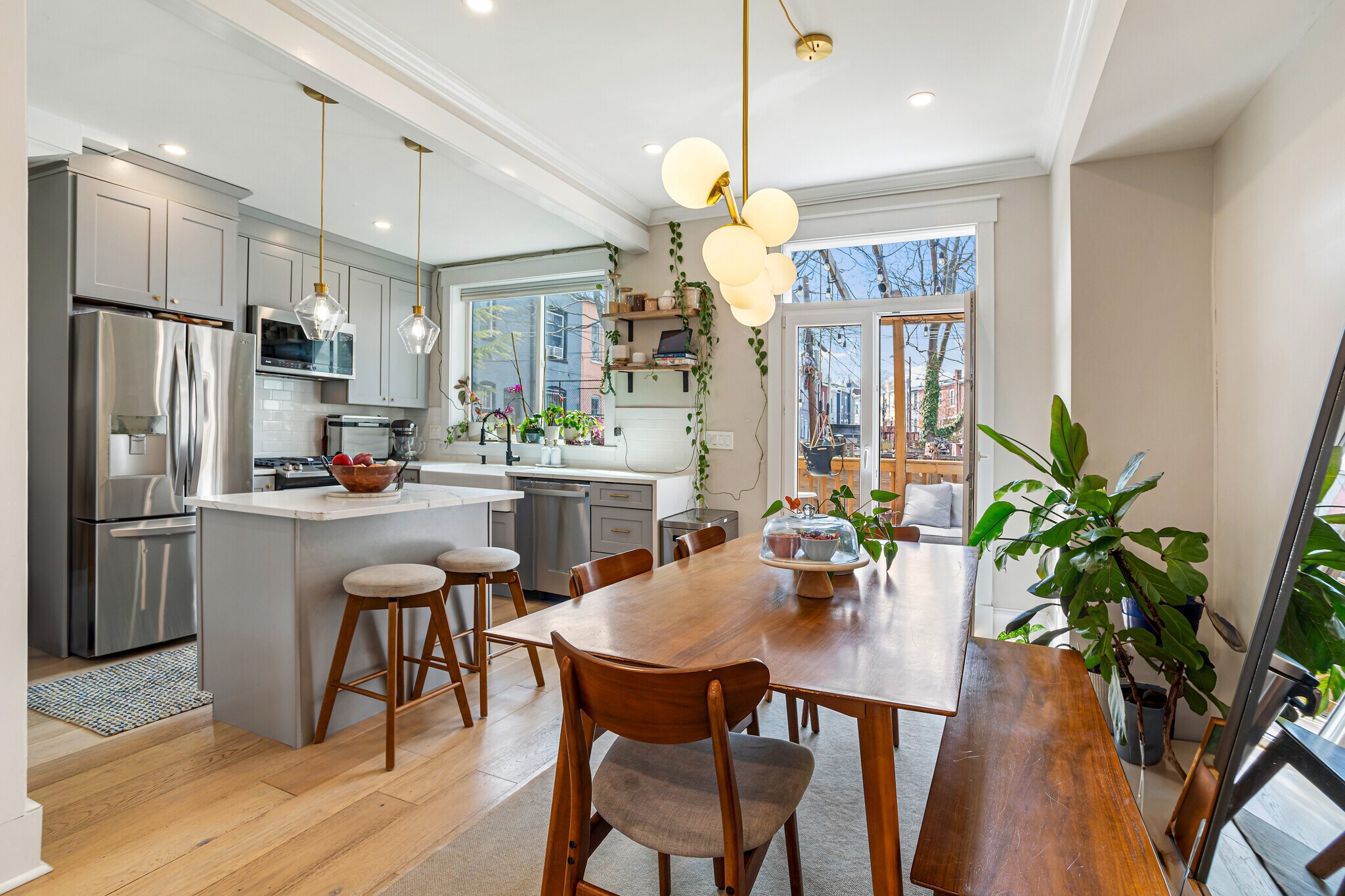 Dining Room - 118 15th St NE