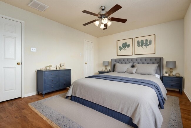 Building Photo - 10820 South Lake Mist Lane