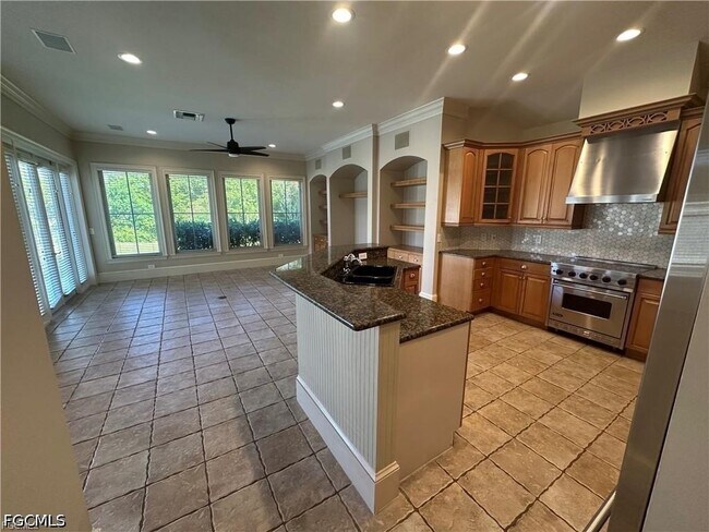 Building Photo - 10020 Magnolia Pointe Ct