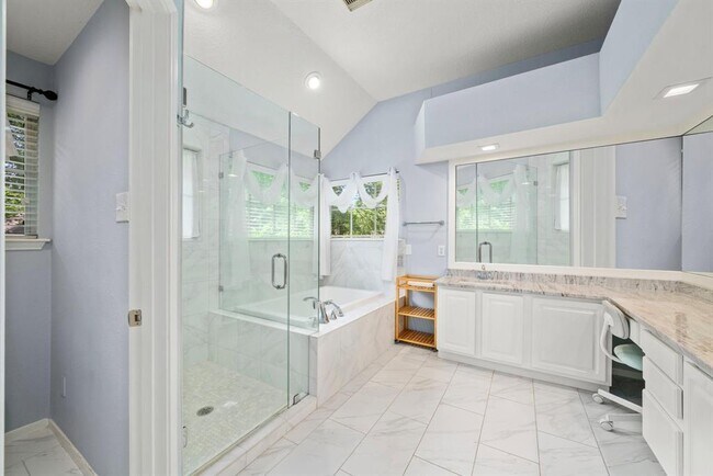 Building Photo - 202 W Greywing Cir