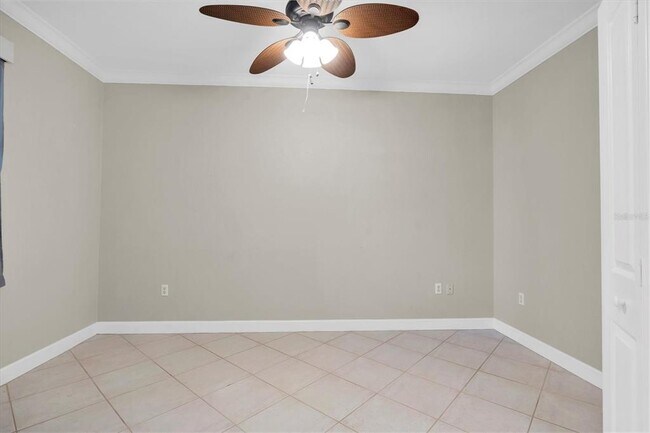 Building Photo - 4830 Osprey Dr S