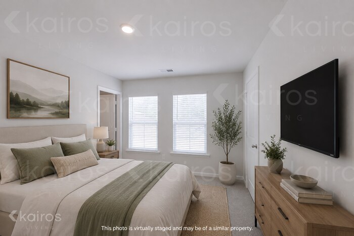 Building Photo - 2083 Banyan Cir