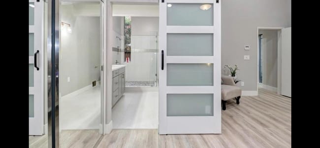 Building Photo - Spacious and beautiful 3 bedroom 2 bath ho...