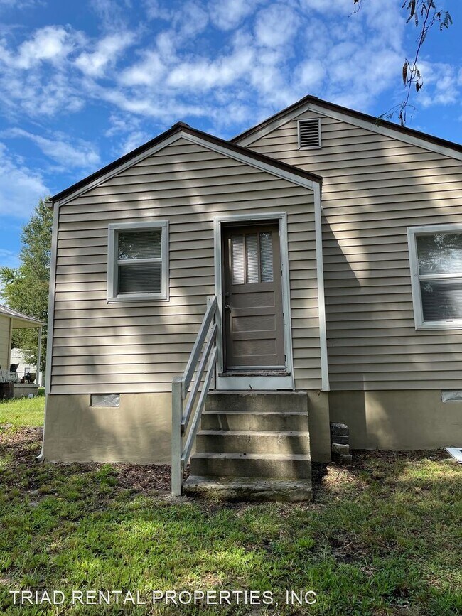 Building Photo - 2 br, 1 bath House - 1518 SLOAN ST.