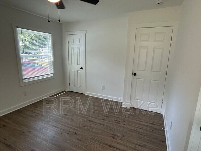 Building Photo - 2325 Quartz Ct