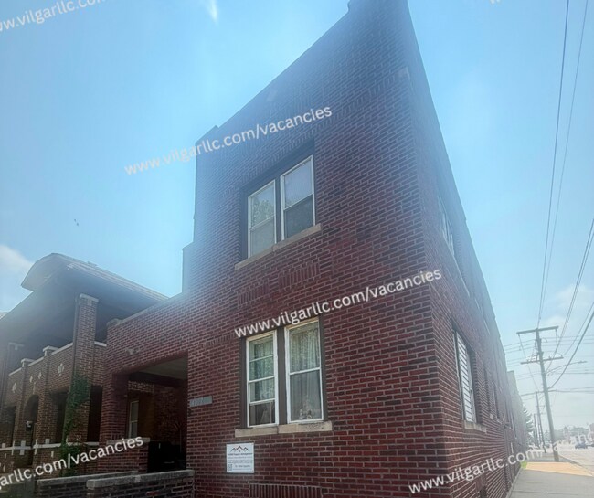 Building Photo - 4002 Alder St