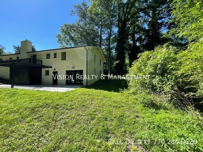 Building Photo - 4125 Flat Shoals Rd