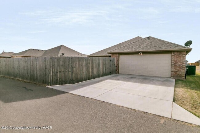 Building Photo - 9814 Asher Ave