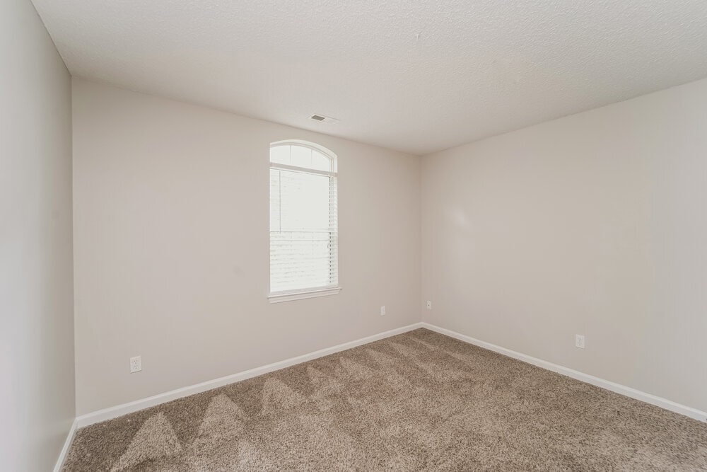 Building Photo - 8400 Woodford Bridge Dr