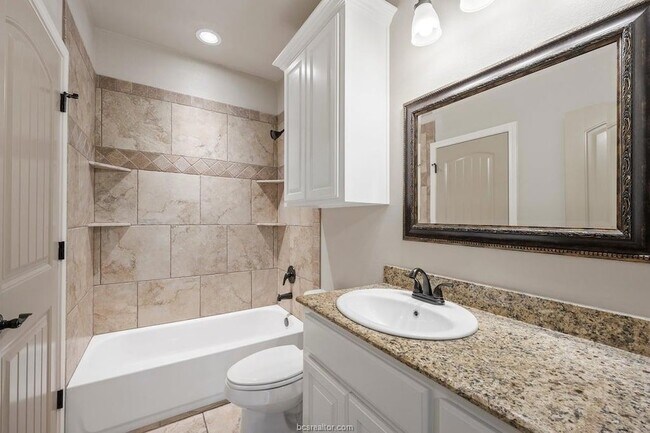 Building Photo - 3821 Estes Pk