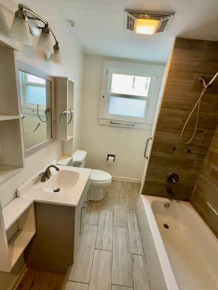 Building Photo - 455 Avenue A