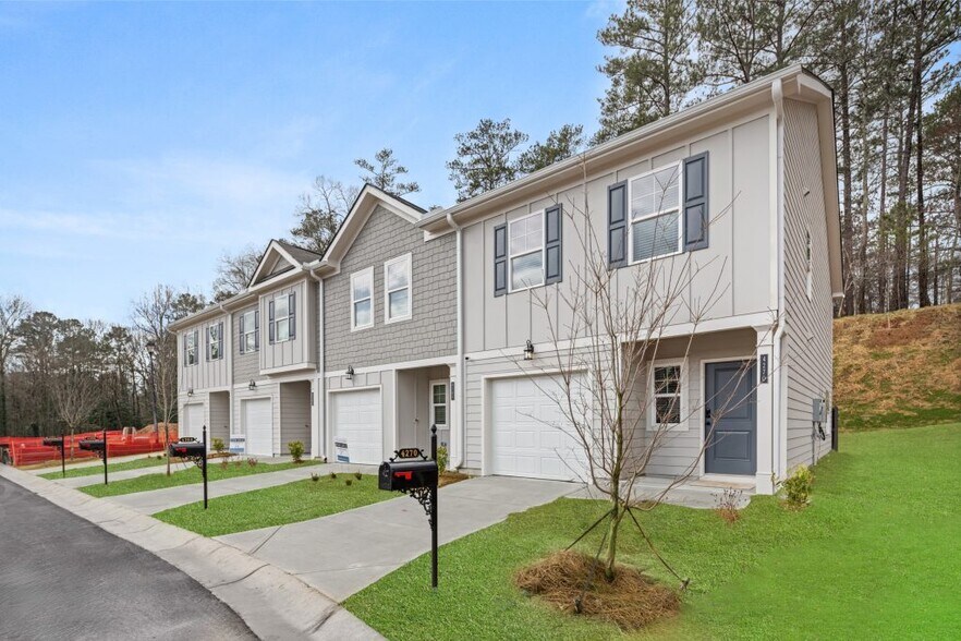 Building Photo - 4270 Notting Hill Dr SW