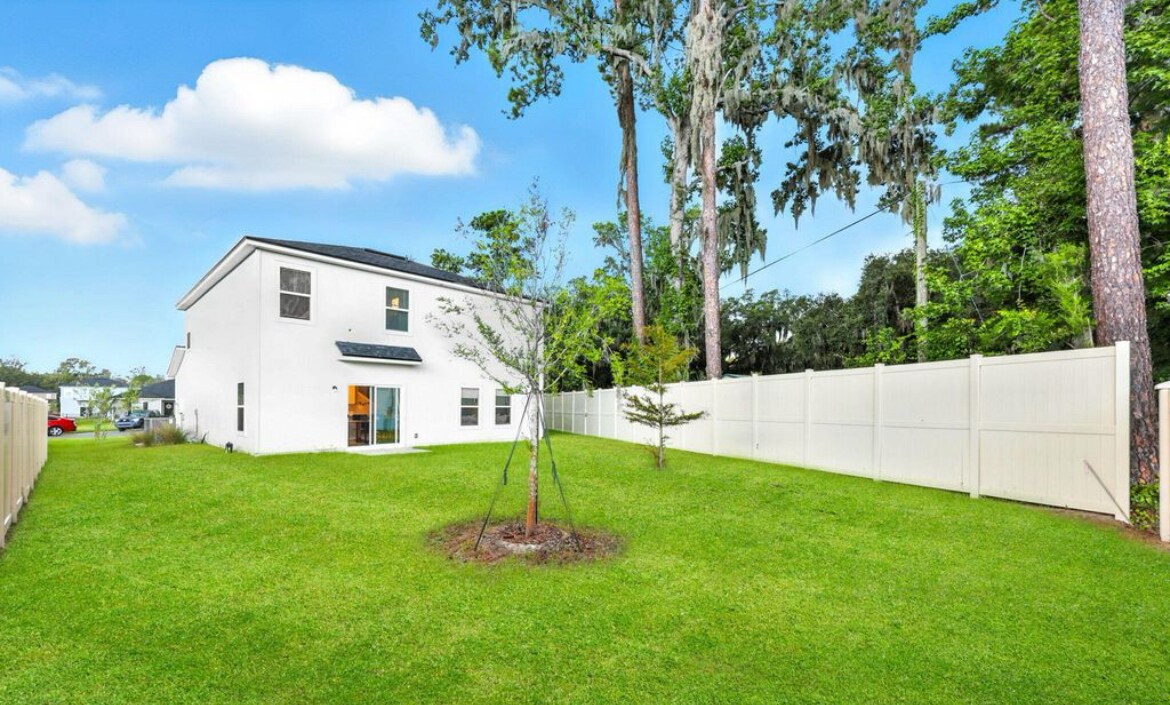 Building Photo - 2127 Sweet Pine Ct