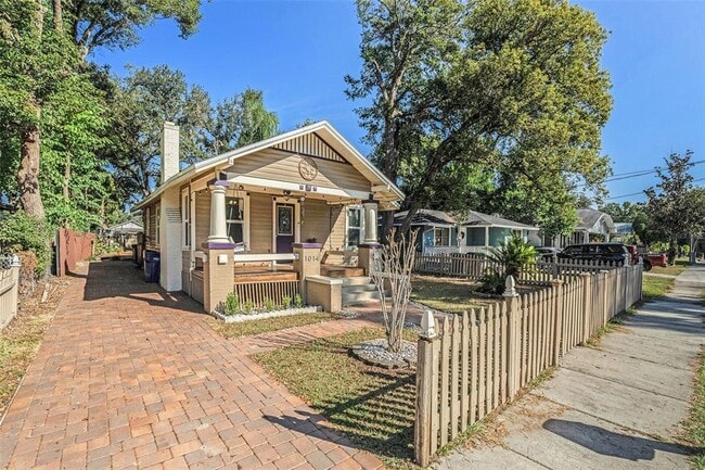 Building Photo - 1014 E Emma St