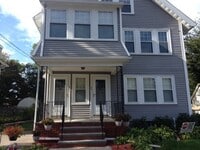 Building Photo - 280 Willow St